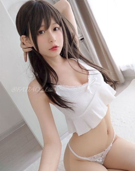 粉嫩av蜜臀一区二区三区_720动漫免费观看