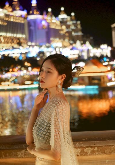 欧美大牌真皮靴子_BD韩语日韩免费观看