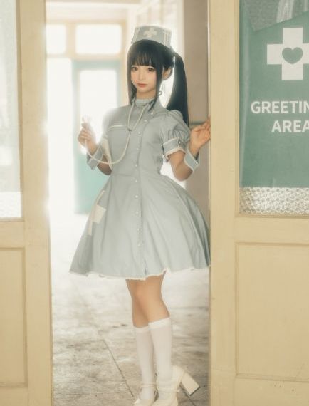 欧美亚洲伊人综合_超清日韩免费观看