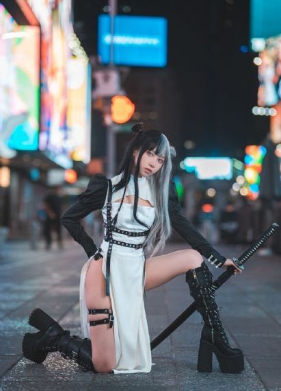 亚洲欧美卡通制服_高清神马影院手机在线