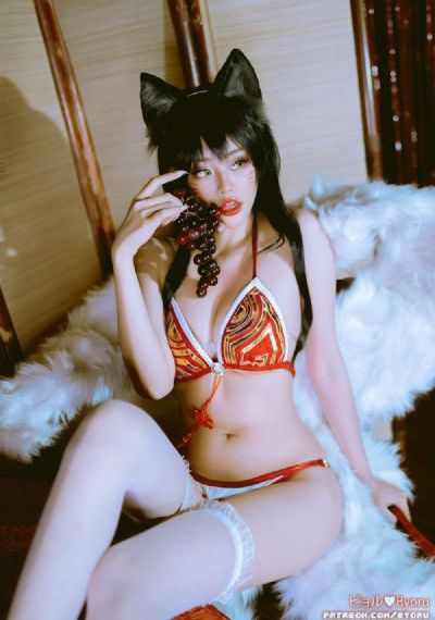 另类卡通欧美制服_手机免费播放动漫