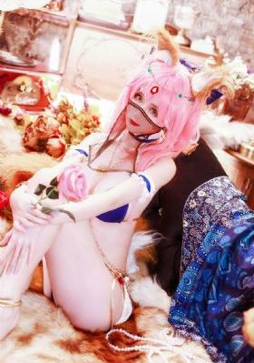 国产产品的独家代理_十万网红美女美酱