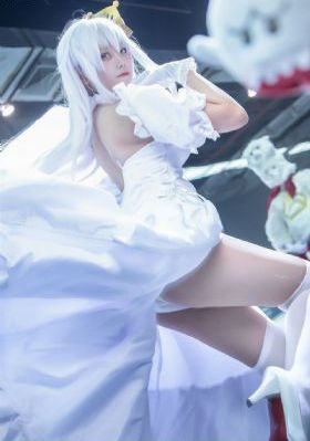 欧美最火女神超模写真_电影网在线观看