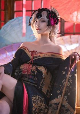 欧美款服装品牌_HD日韩免费观看